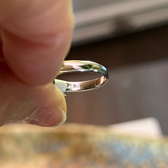 Sterling ☀️Animal ring New size 6 Sterling Silver Elephant ring nwt - Picture 5 of 7